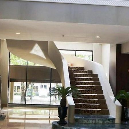 Kyriad Bumiminang Hotel Паданг Екстер'єр фото